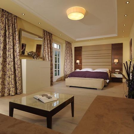 סנט גילגן Hotel & Gasthof Fuerberg מראה חיצוני תמונה
