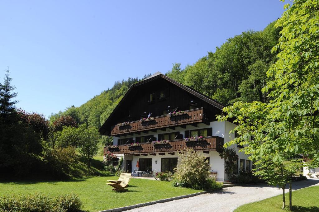 סנט גילגן Hotel & Gasthof Fuerberg מראה חיצוני תמונה