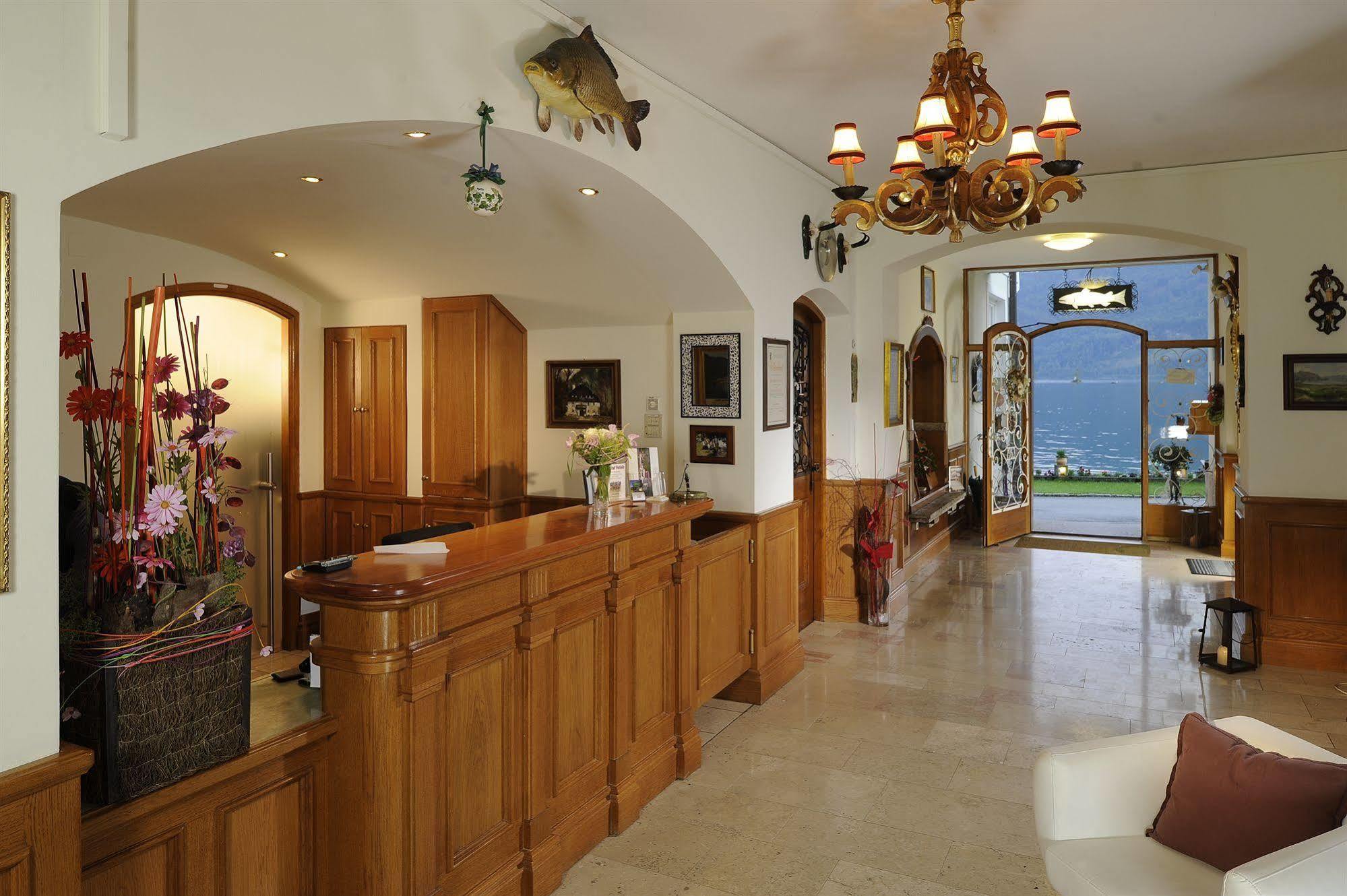 סנט גילגן Hotel & Gasthof Fuerberg מראה חיצוני תמונה